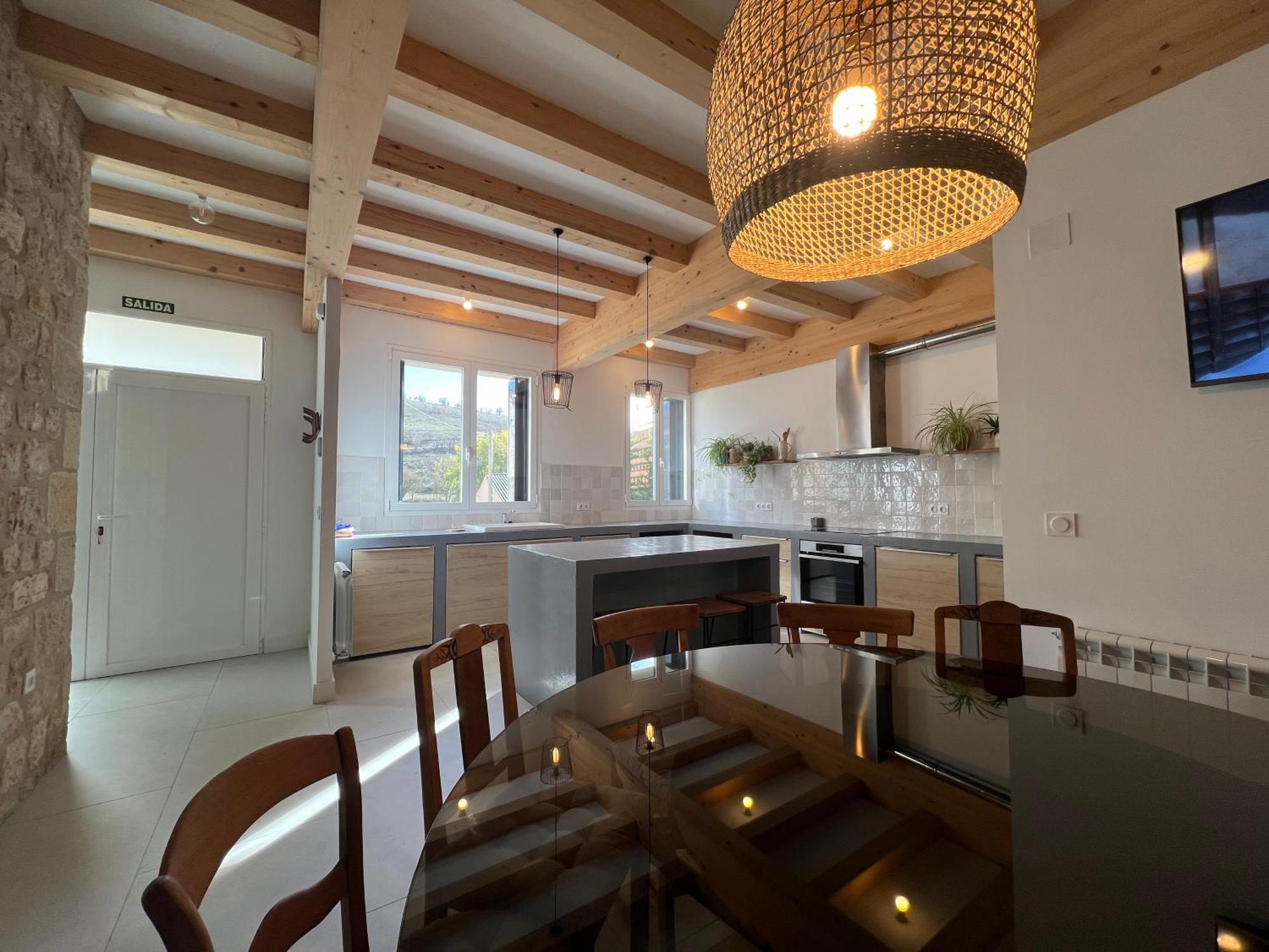 El Pecu Casa Rural Starfamiliar Bustillo Del Paramo Eksteriør billede