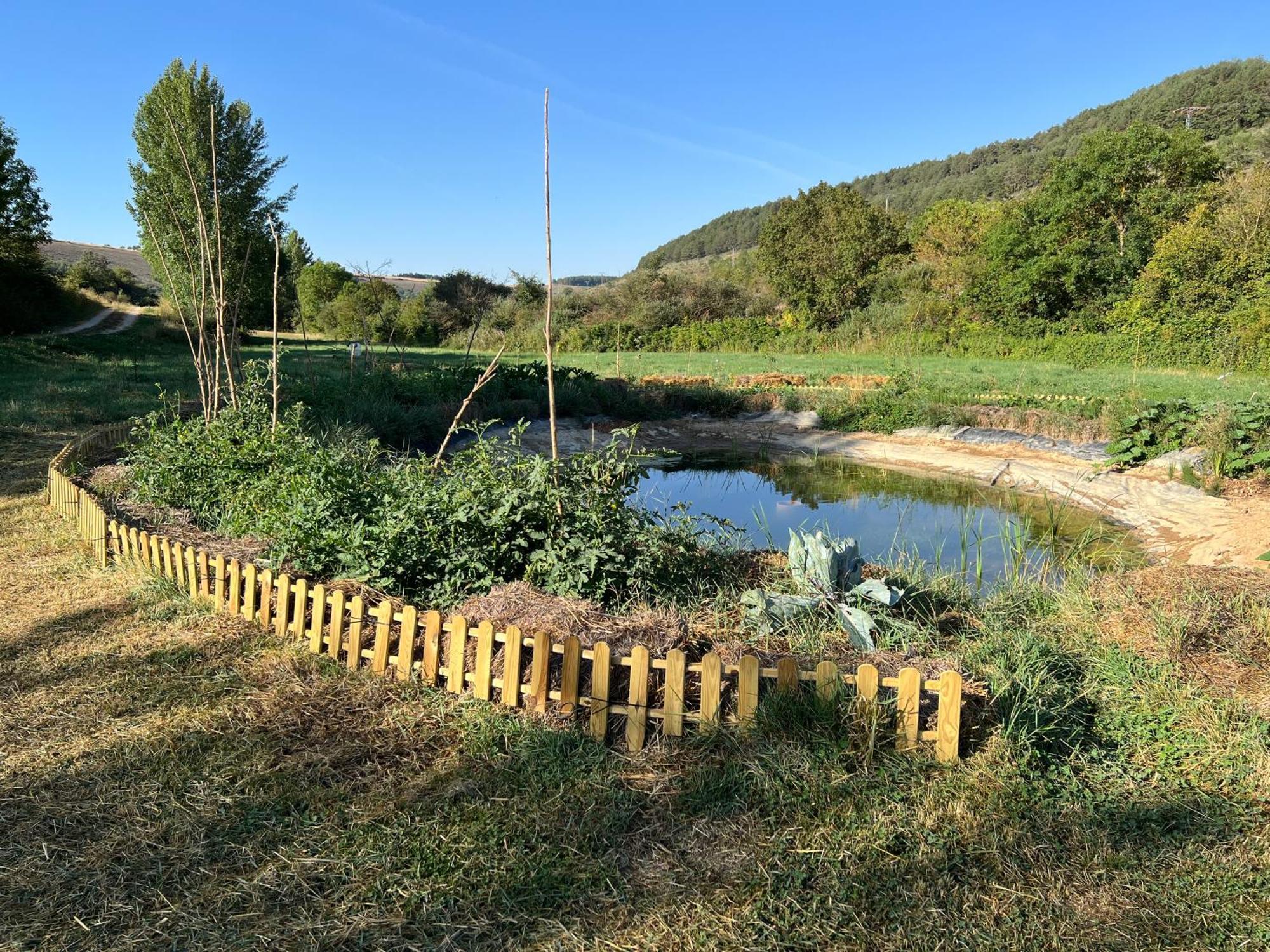 El Pecu Casa Rural Starfamiliar Bustillo Del Paramo Eksteriør billede