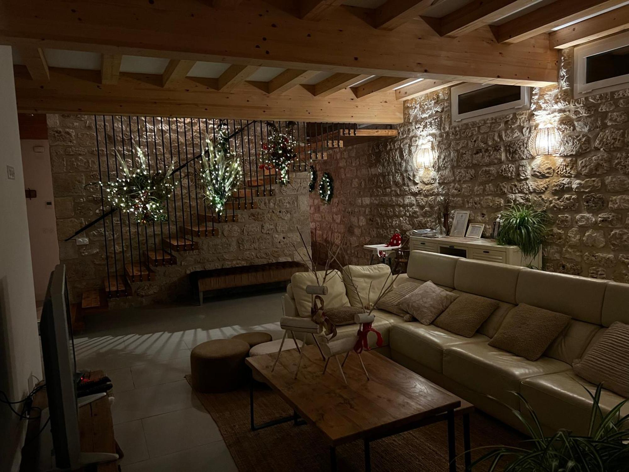 El Pecu Casa Rural Starfamiliar Bustillo Del Paramo Eksteriør billede